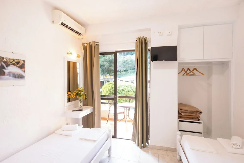 Le Mirage Hotel