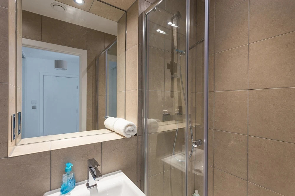 2 Bedroom Flat With Free Wifi