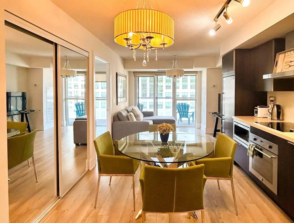 586 Boutique Hotel