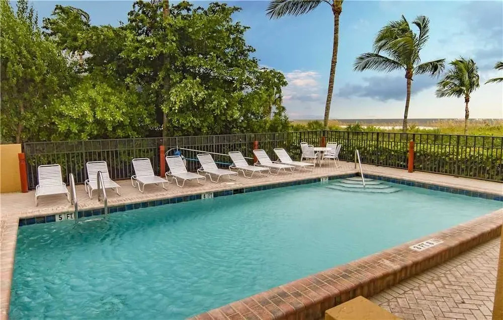 Beach Villas #203