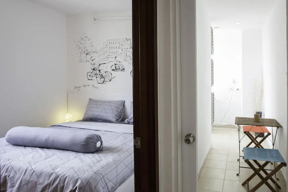 Le Soleil Central River View 3BR Apartment