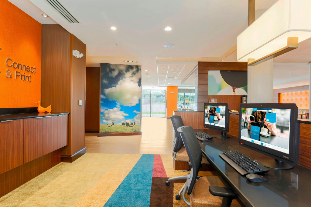 Fairfield Inn & Suites by Marriott Decatur at Decatur Conference Center