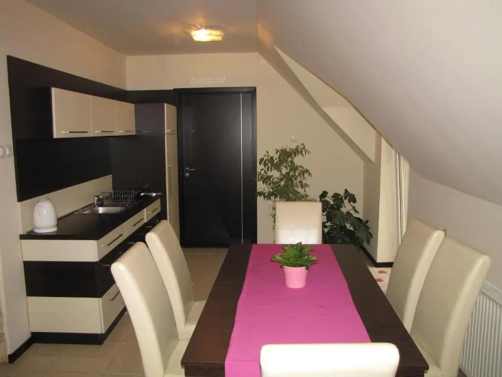 Oázis Apartmanház