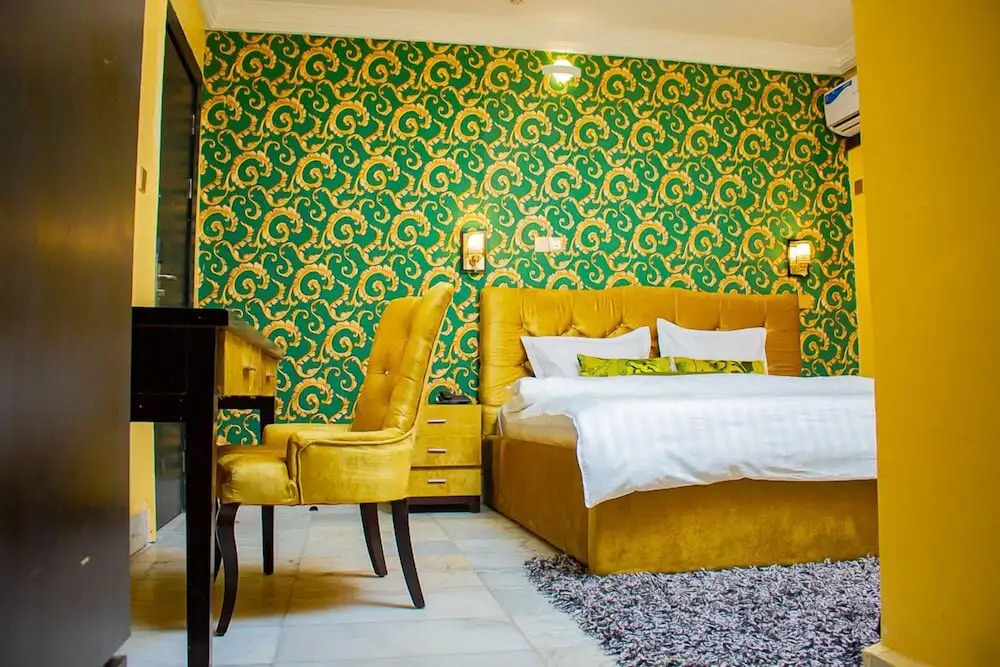 Benysta Hotels