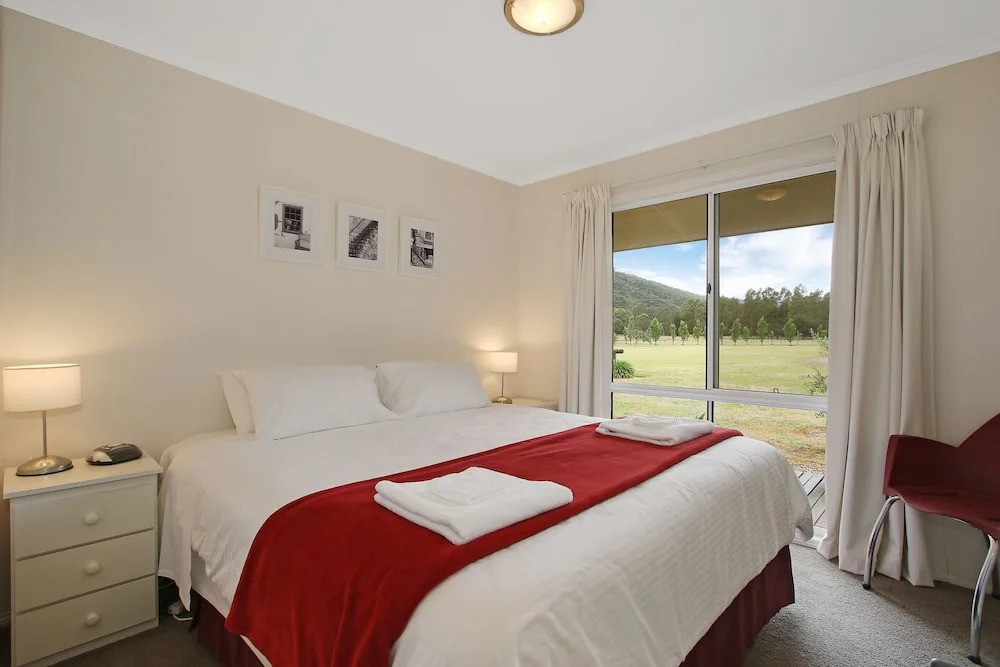 Feathertop Views and Dorm