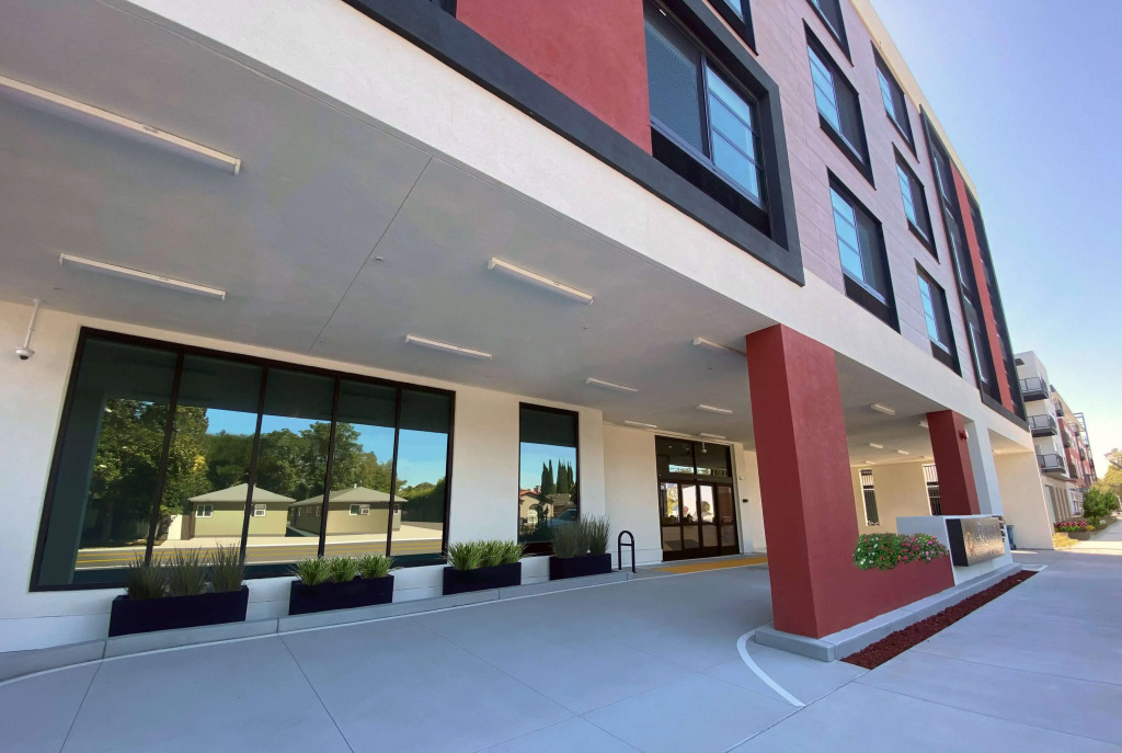 La Quinta Inn & Suites by Wyndham San Jose Airport-Downtown