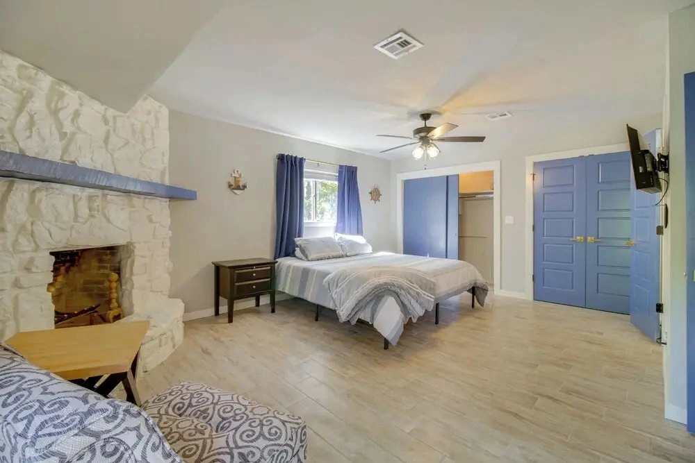 Game Room, Dock & Hot Tub: Grand Lake Getaway
