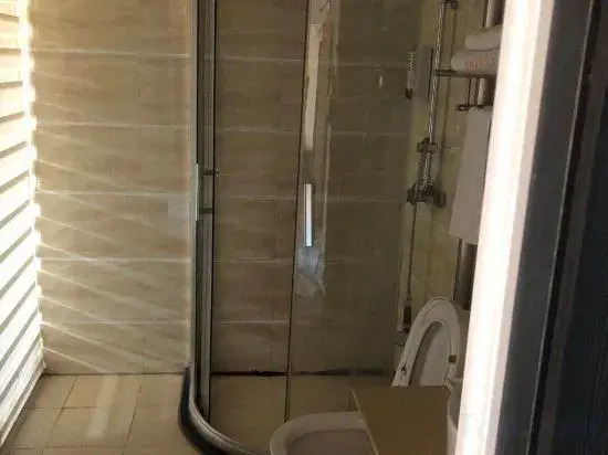 Junyu Business Hotel