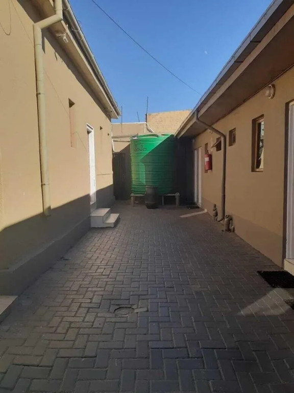 De Lambert Guesthouse