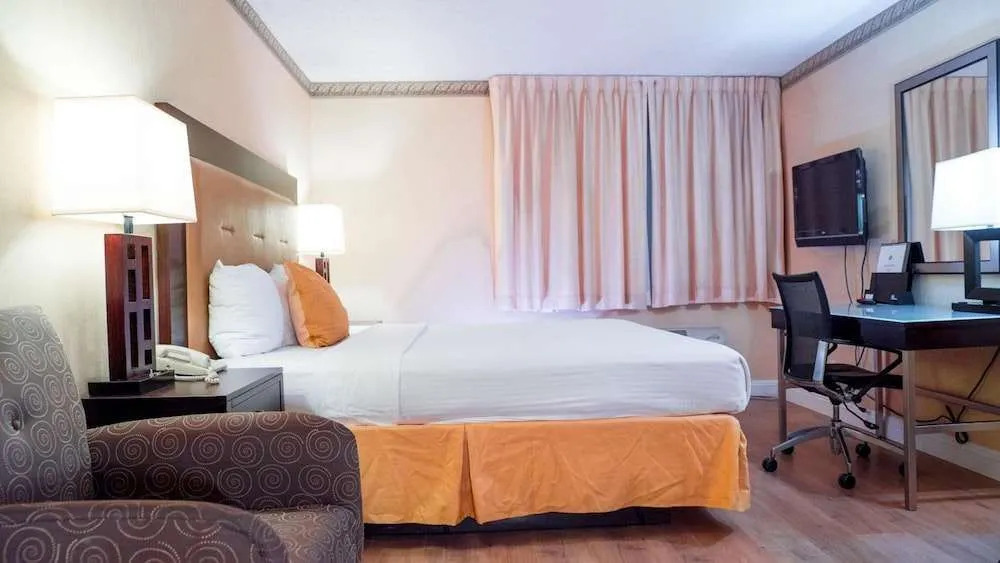 Anaheim Hills Inn & Suites