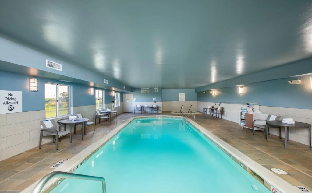 Holiday Inn Express Hotel & Suites Altoona-Des Moines by IHG