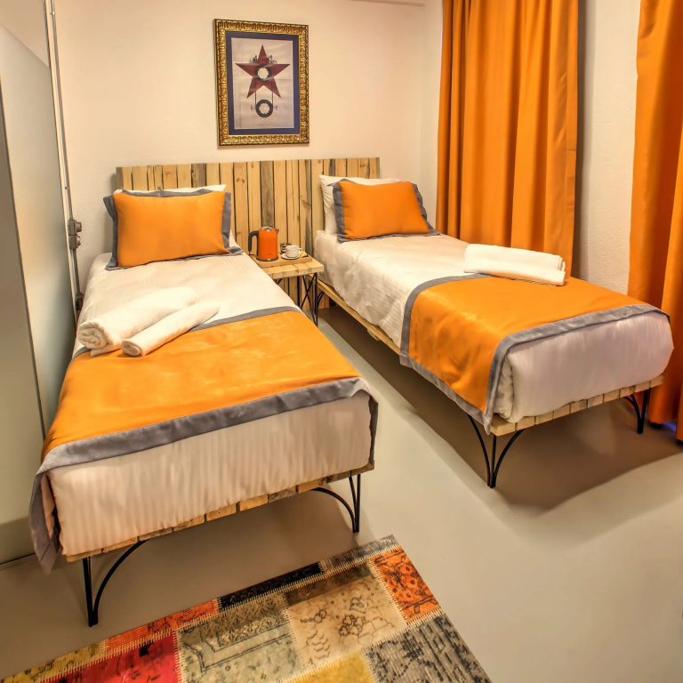 Vavien Hotel