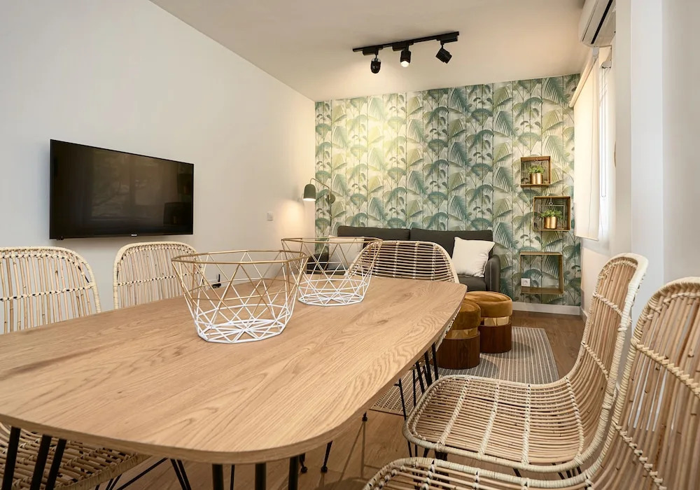 SUNN Apartments Amador de los Ríos, by Homing U