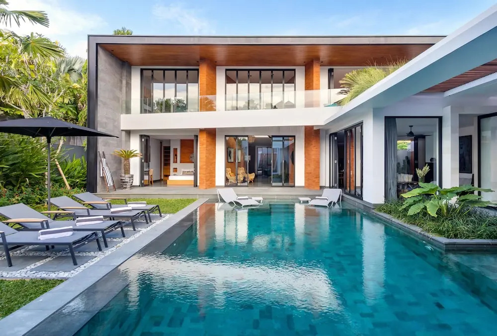 Villa Castil di Udara by Villa Finder