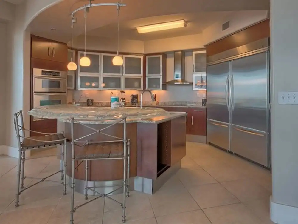 Bella Luna P10 by Meyer Vacation Rentals
