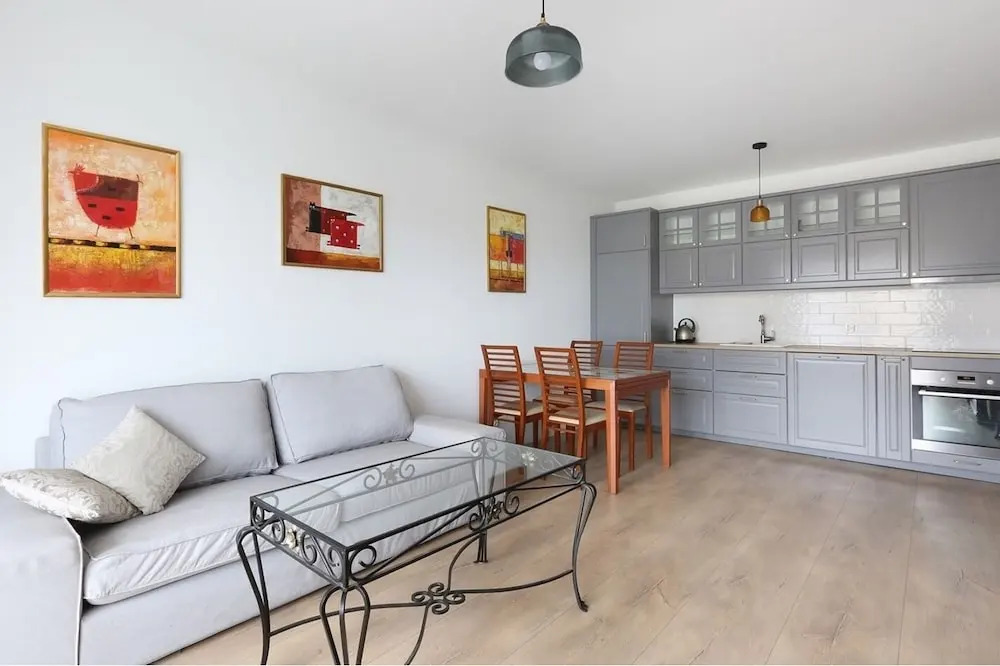 UNO Apartments