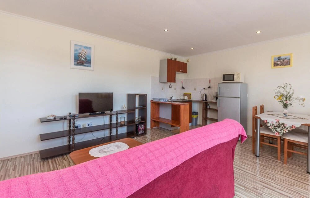 Stunning Apartment in Drage With Sauna, Wifi and 1 Bedrooms