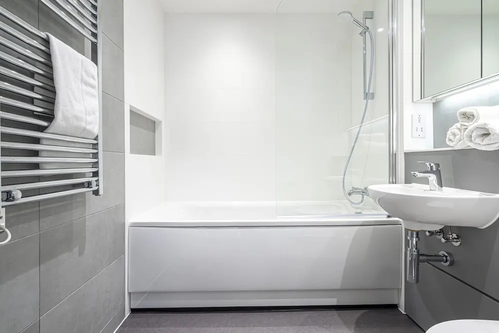 Modern Flat Near City Centre