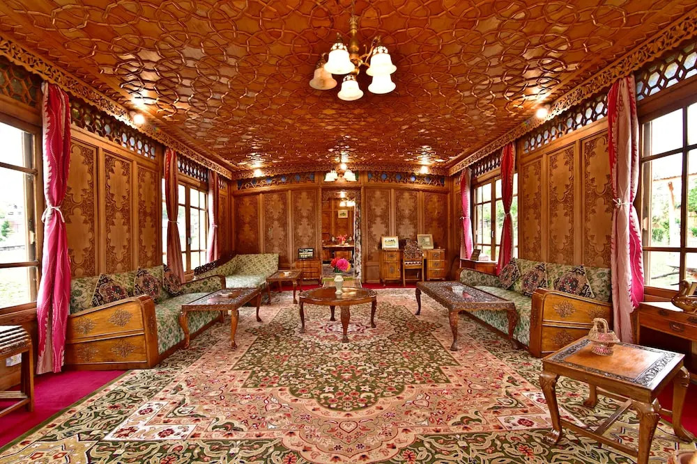 Inshallah Houseboats