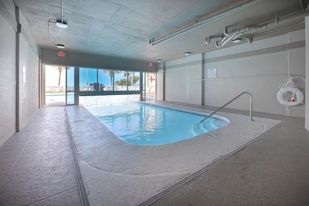 Tradewinds 1005 2 Bedroom Condo