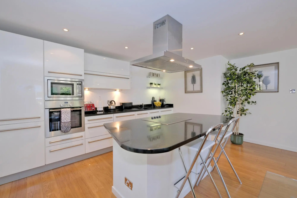 A Bright and Spacious Home Within Easy Reach of Aberdeen City Centre