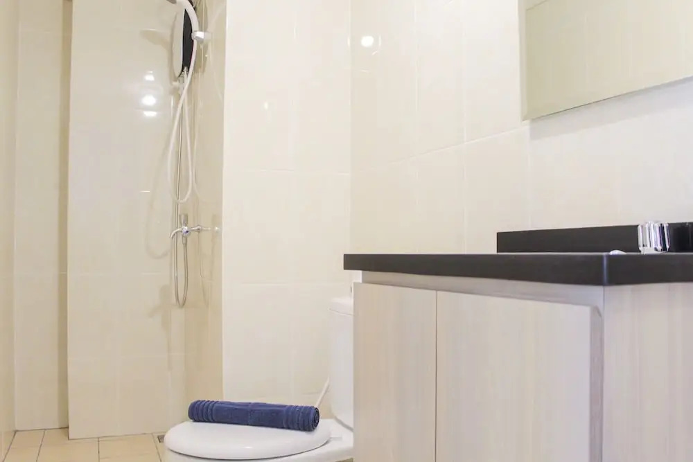 Good Deal and Comfy 2BR Apartment at M-Town Residence By Travelio