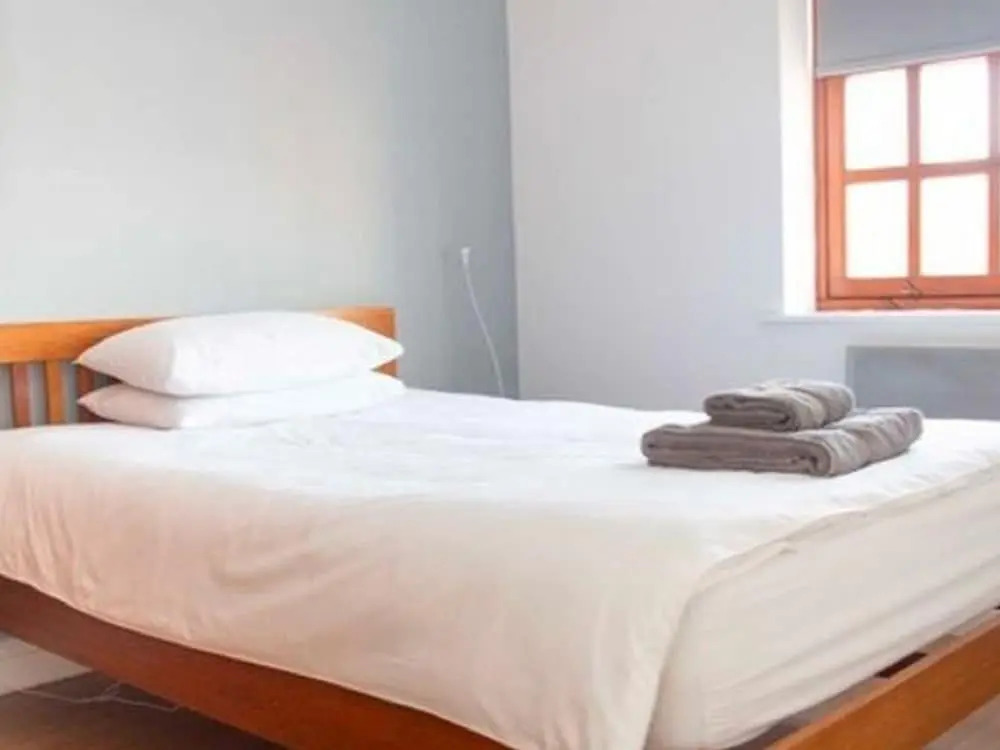 Cosy Holiday Home in Gloucester Near Robinswood Park