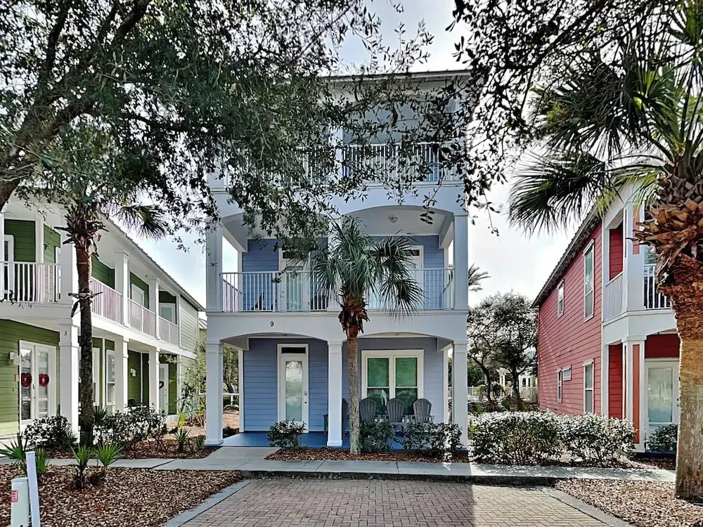 Sunny Days by Southern Vacation Rentals