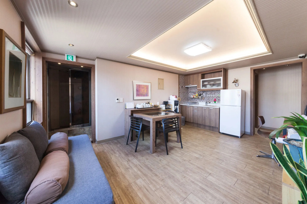 Yehadoye Guesthouse