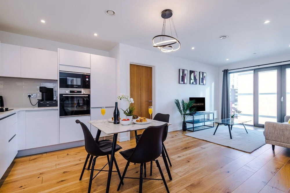 Remarkable 2-bed Apartment in Birmingham