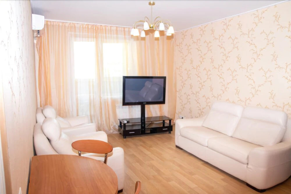 Apartment on Partizanskiy Pr. 58V