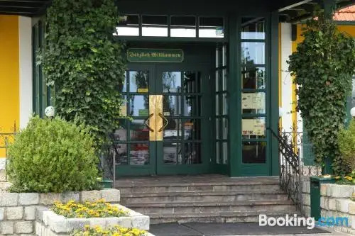 Oldtimer Motorhotel Guntramsdorf
