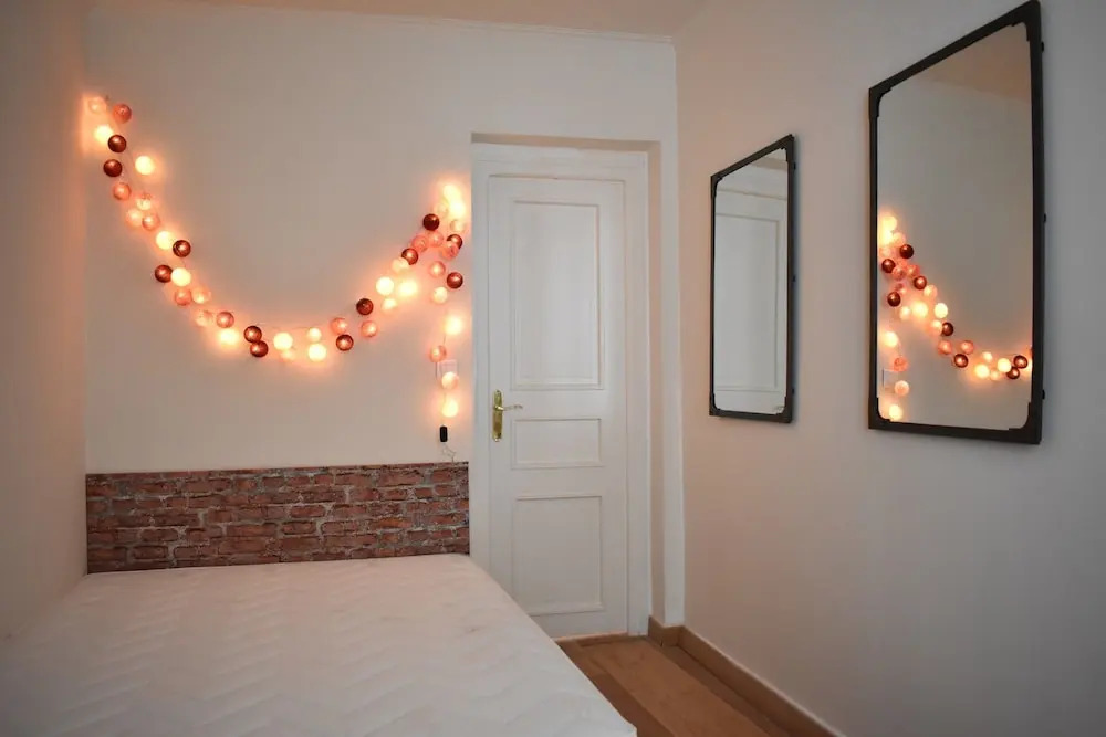 Spacious 1 Bedroom Apartment in Sacré Coeur