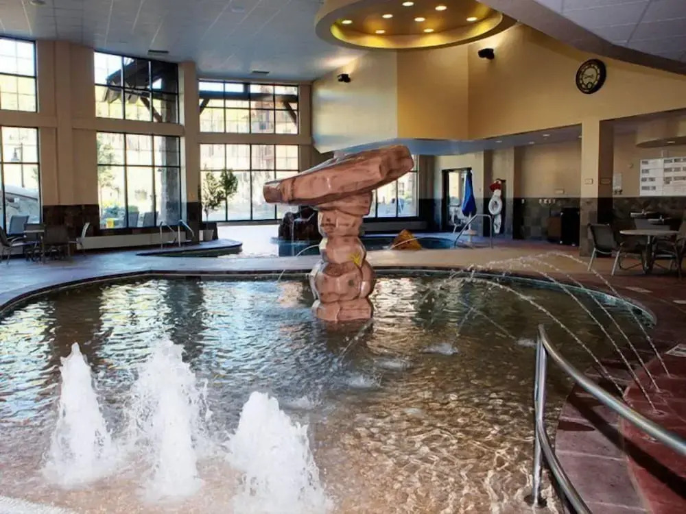 Breck_grandlodge_peak7_2bd