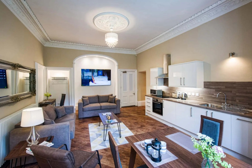Rosedene Highland House - Emperor Apartment 2