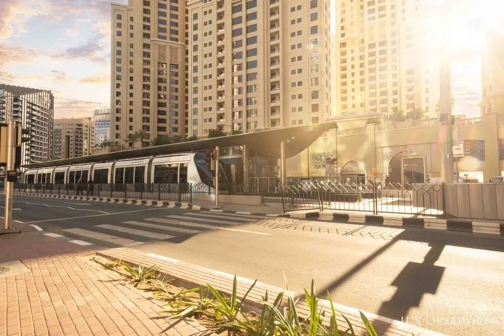 LUX | Marina Promenade 2 BR Prime location Apt