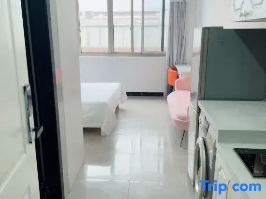 Luhang Apartment