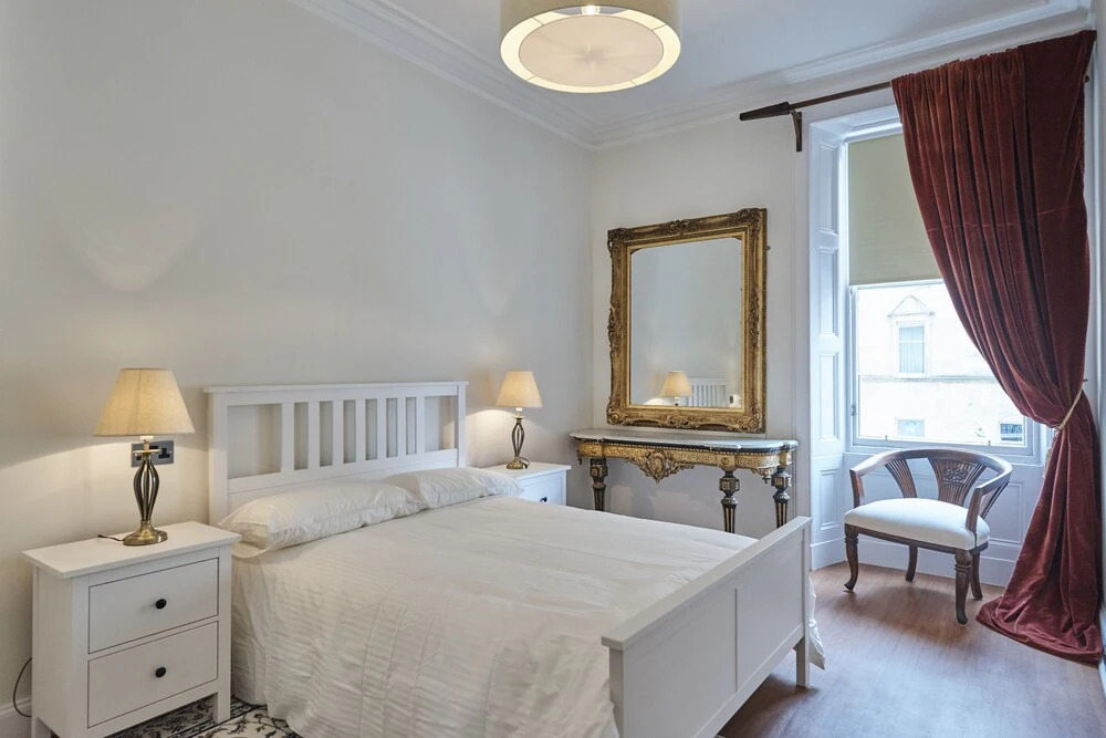 Bright Stay Bruntsfield