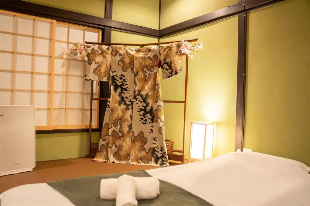 Shirakabanoyado - MUTSUKI, 白樺の宿 睦月, Japanese House with Garden, 3BR 3Bathrooms