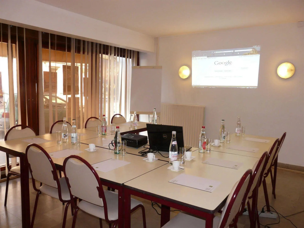 Hotel Epi dOr