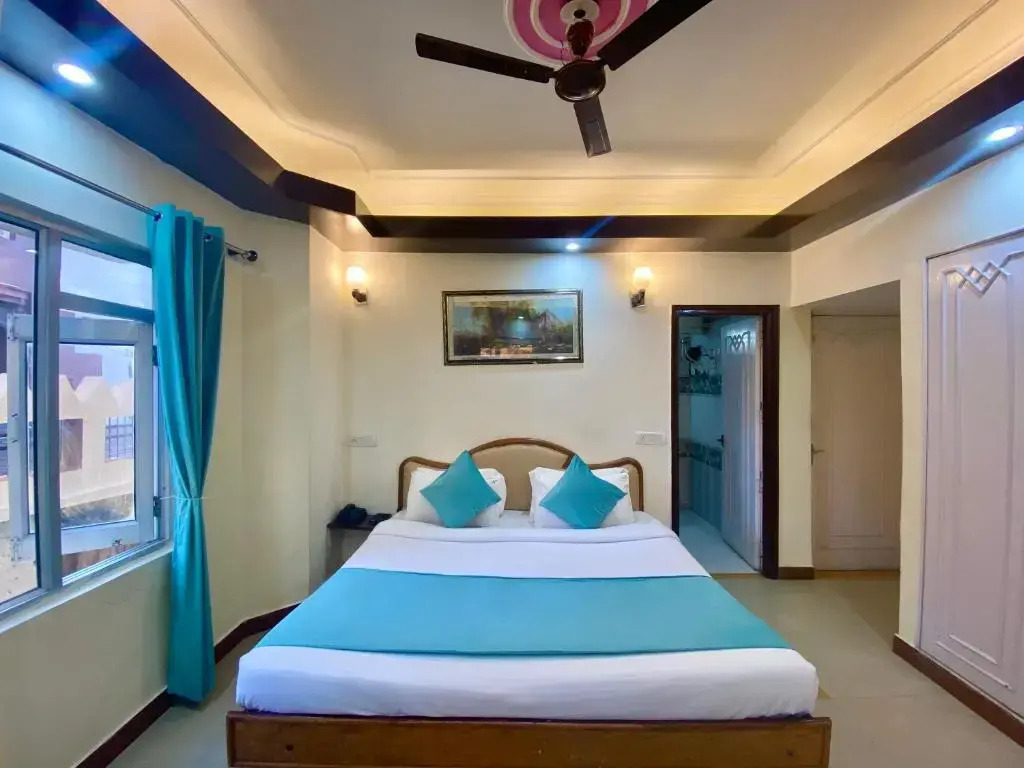 Riversun Hotel Mall Road