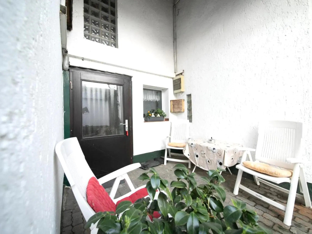Well -kept apartment in Juechen on a horsefarm