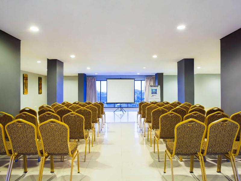 Mercure Jakarta Grogol