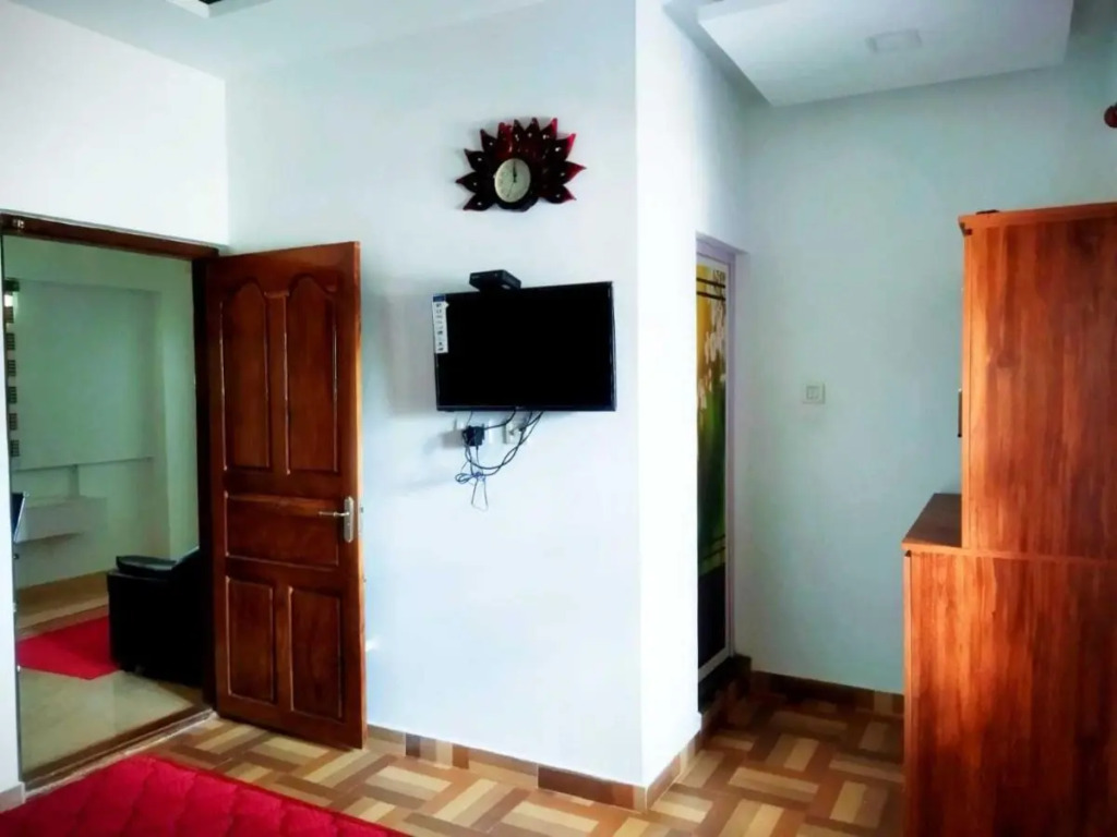 The Svarga Munnar Hill View resort