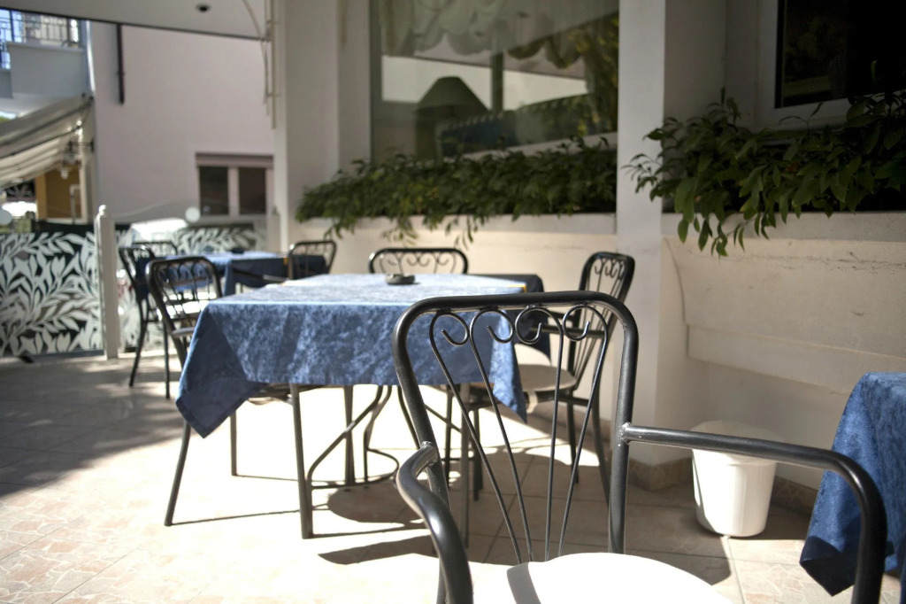 Hotel Cannes - in pieno centro