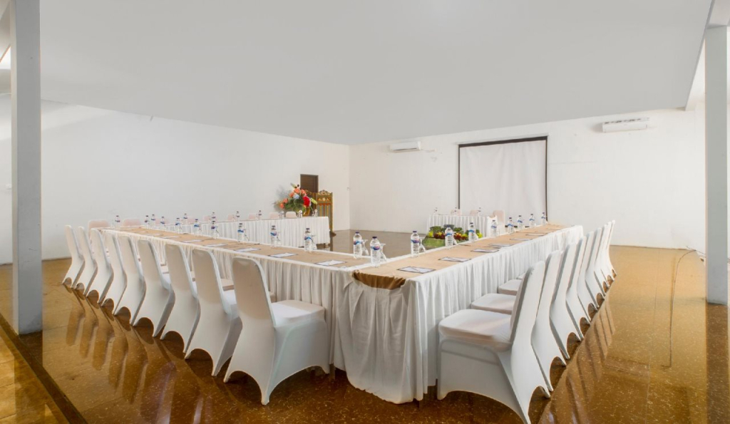 Ciptaningati Hotel