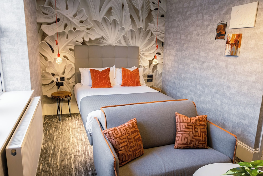 Hunday Manor Country House Hotel