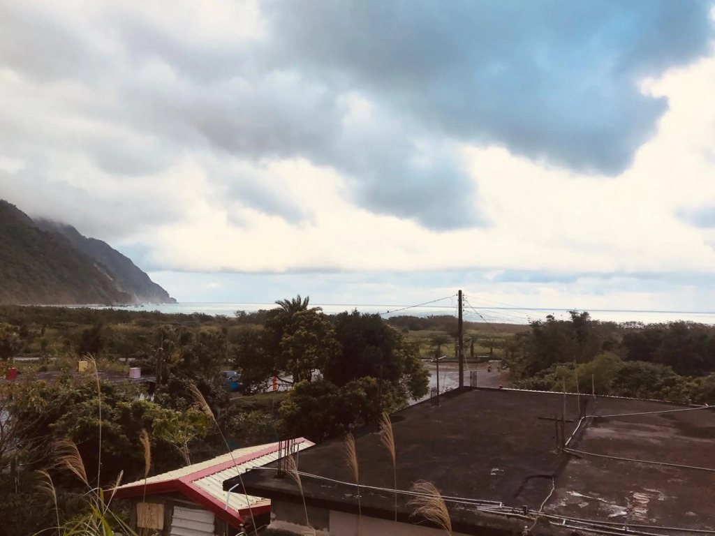 睡海邊-小木屋