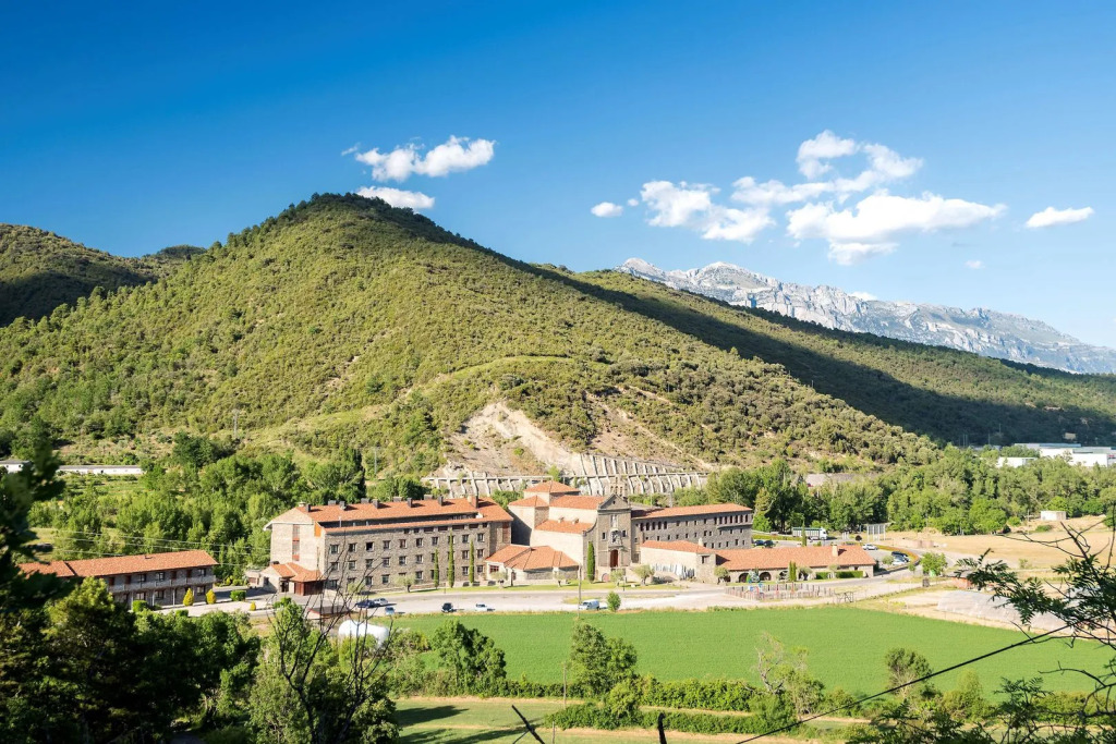 Hotel & Spa Monasterio de Boltaña