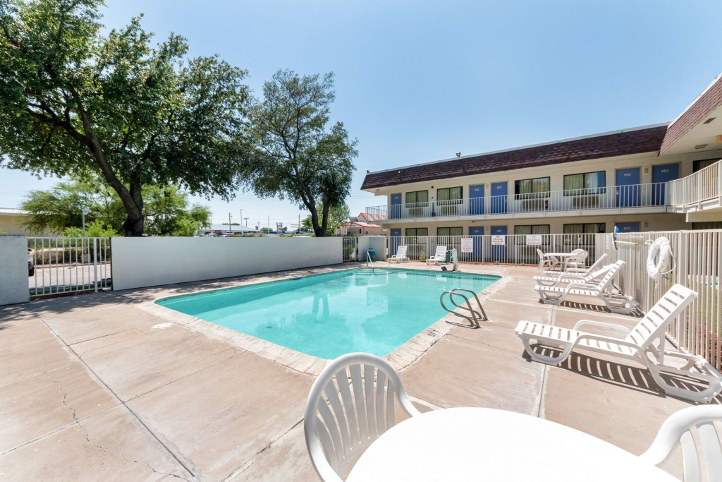 Motel 6-Del Rio, TX